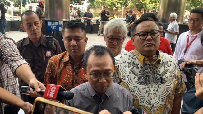Tersangka Korupsi Penyaluran Bansos Ini Pasrah Jika Ditahan KPK