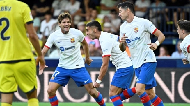 Barcelona Menangi Drama 7 Gol, Liverpool Comeback Dramatis
