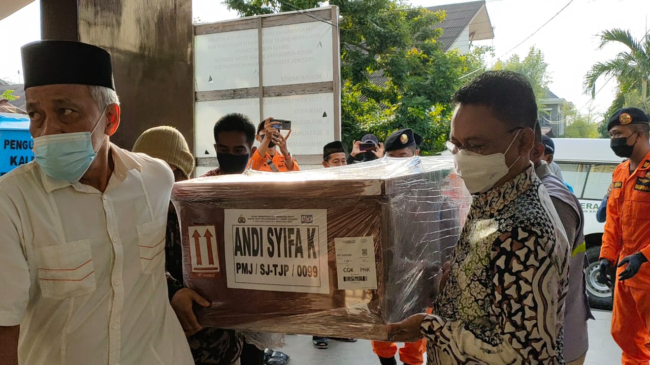 Wali Kota Pontianak Ikut Salatkan Jenazah Selebgram Syifa Mila