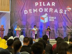 Dialog Pilar Demokrasi, Karolin: Setiap Ke Daerah Ganjar-Mahfud Selalu Sempatkan Berdiskusi Dengan Generasi Muda