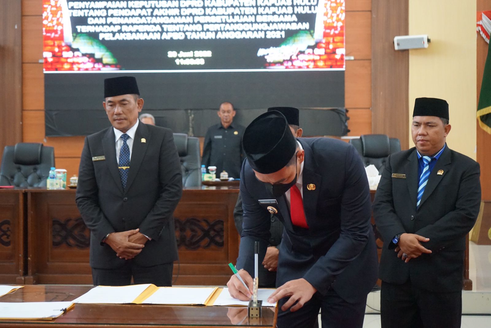 Legislatif Setujui Perda APBD Kapuas Hulu TA 2021