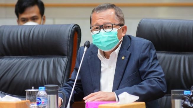 TKA China Terus Datang Saat PPKM Level 4, Konsistensi Pemerintah Dipertanyakan