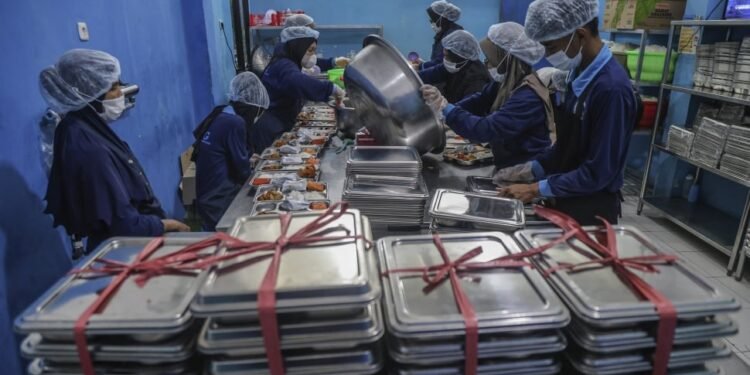 BGN Larang Dapur MBG Gunakan Barang Subsidi