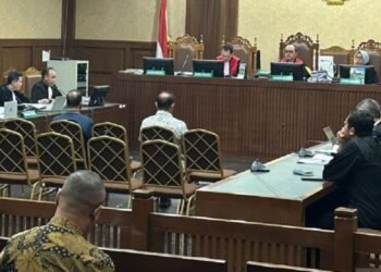 Tiga Mantan Pejabat Bea Cukai Dituntut hingga 11,5 Tahun Penjara dalam Kasus Suap Impor Barang Tiruan