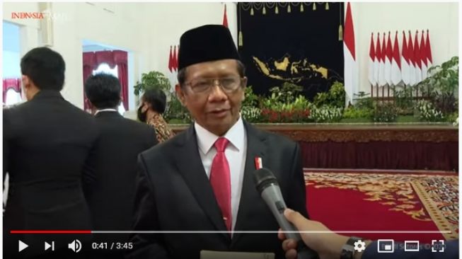 Merespon Pernyataan Ridwan Kamil, Mahfud MD: Saya Bertanggung Jawab