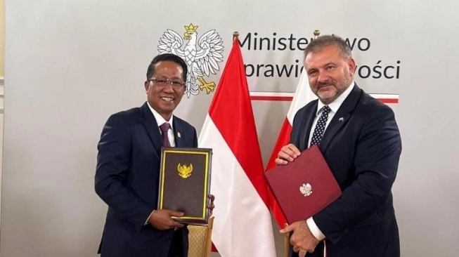 Indonesia-Polandia Teken Perjanjian Pemberantasan Kejahatan Lintas Negara