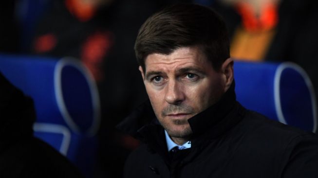 Tangan Dingin Steven Gerrard Antarkan Rangers Juara Liga Skotlandia