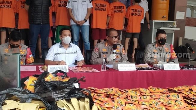Kartel ABG Bogor Jualan Ganja Sintetis via Medsos, Patok Harga Rp800 Ribu-Rp5,5 Juta
