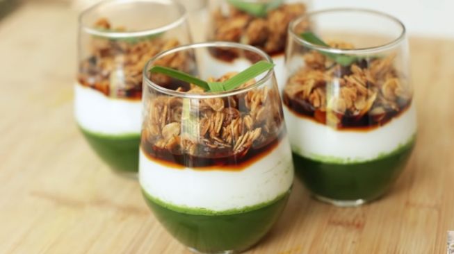 Bubur Sumsum Jelly Pandan Oat ala Chef Devina Hermawan, Cocok untuk Takjil Buka Puasa