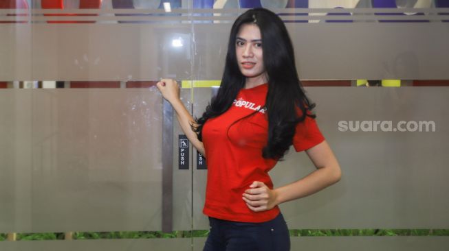 Vivi Rosita Ikut Miss Popular: Ingin Bungkam Mulut Orang yang Menghina