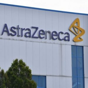 Vaksin Covid-19 Tertunda, Italia akan Tuntut Pfizer dan AstraZeneca
