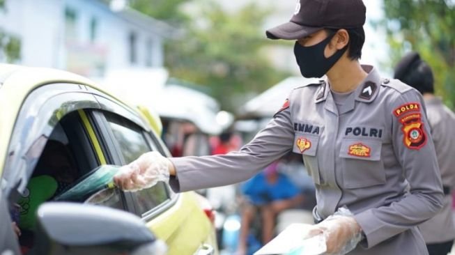 Cerita Sedih Sulastri, Anak Petani Gagal Polwan Berujung Laporan ke Ombudsman