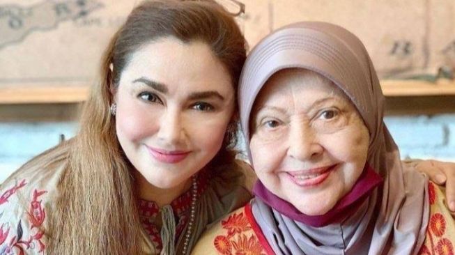 Artis Senior Mieke Wijaya Wafat