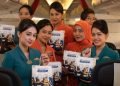 Kolaborasi 5 CM Coffee dan Garuda Indonesia, Bagikan Kopi di Atas Pesawat