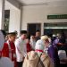 131 Jemaah Haji Kapuas Hulu Tiba di Batam, Bupati Fransiskus Diaan Sambut Langsung