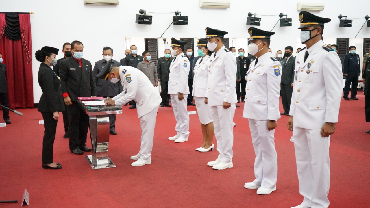 161 Pejabat Dilantik Secara Virtual, Bupati Landak: Amanah dan Tunjukkan Kerja Nyata