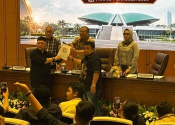 DPR Akan Mediasi Pengusaha Dapur MBG dengan Kepala BGN Bahas Penangguhan SPPG