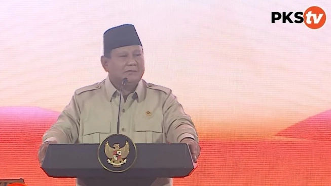 Tambang Ilegal Rugikan Negara Rp300 Triliun, Prabowo: Ini Harus Dihentikan!