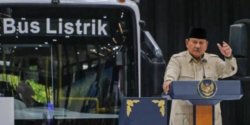 Prabowo Kejar 100 GW dalam 2 Tahun, Targetkan RI Bebas Impor BBM
