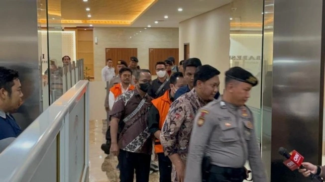 Bareskrim Polri Cecar SYL soal Pertemuan dengan Firli Bahuri hingga Penyerahan Uang