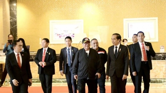 Bertemu di Medan, Ketum Hanura Klaim Tak Bicarakan Politik dengan Jokowi