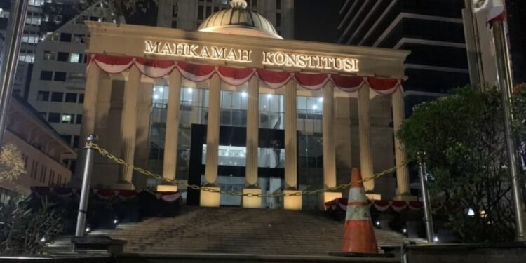 Wacana Dukungan Dua Fraksi untuk Capres Dinilai Berpotensi Bertentangan dengan Putusan MK