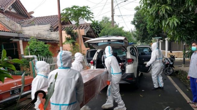 Covid-19 RI Rekor Lagi: Pasien Positif Tambah 25.830 Kasus, 539 Orang Meninggal Hari Ini