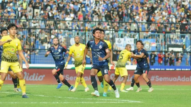 Arema FC Lolos ke Semifinal Piala Presiden 2022 Usai Kalahkan Barito Putera Lewat Adu Penalti