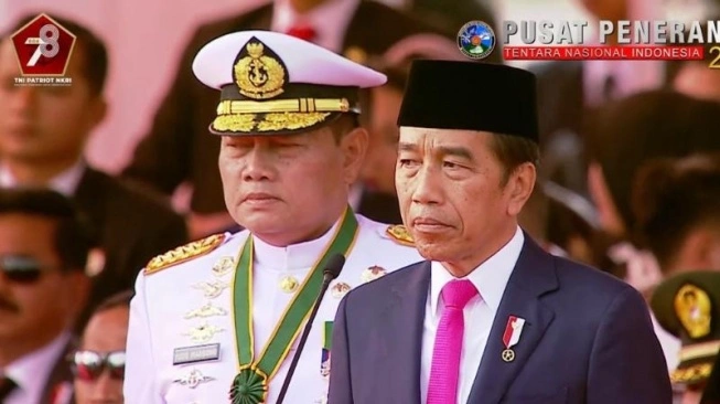 Jokowi Senang, Tingkat Kepercayaan Masyarakat Ke TNI Selalu Yang Teratas