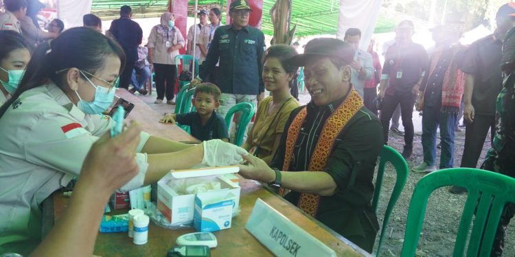 Pemeriksaan Kesehatan Gratis di Perbatasan Kapuas Hulu