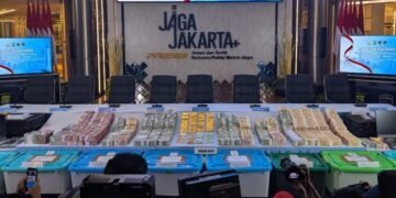 Polri Sita Emas 74 Kg dan Uang Bernilai Ratusan Miliar Hasil Penggeledahan Kasus Jampidsus