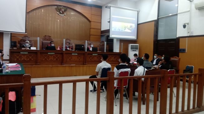 Dituntut 1,5 Tahun Penjara, Ini Respons Kubu Terdakwa Kebakaran Kejagung