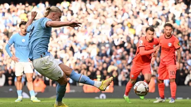 Manchester City vs Brighton: Erling Haaland Brace, The Citizen Lumat Seagulls 3-1