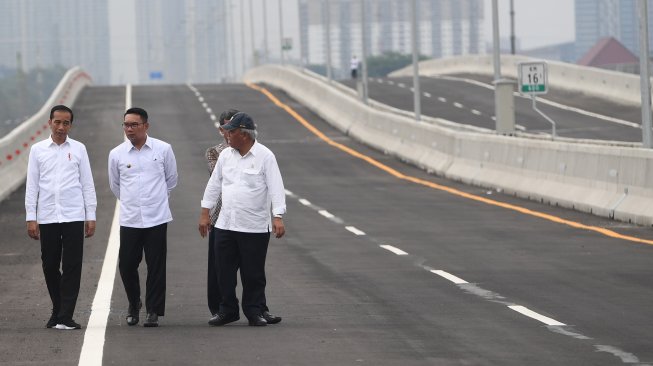 Jokowi Ubah Nama Tol Layang Japek Jadi MBZ Sheikh Mohamed Bin Zayed