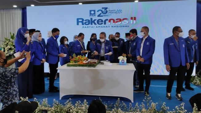 PKB Sekakmat PAN: Jangan Paksa-paksa Presiden, Kalau Dikasih Posisi Terima Saja