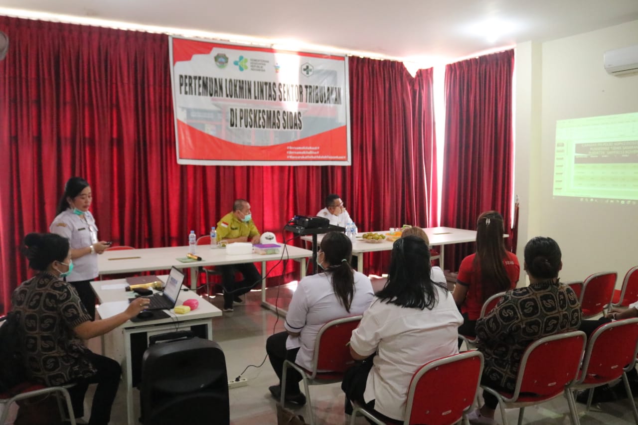 Pemkab Landak Monitor Langsung PIN Polio di Kecamatan