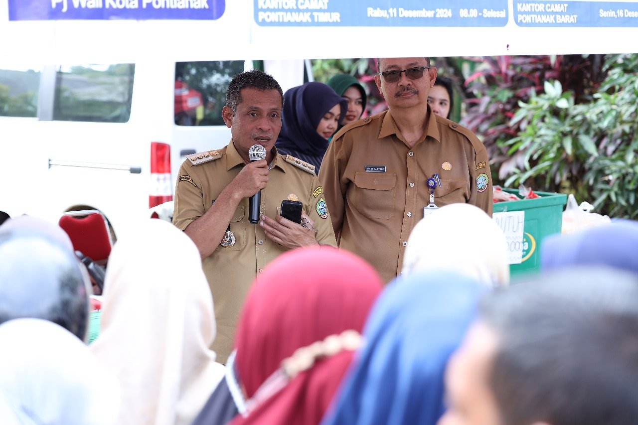 Operasi Pasar Perdana di Pontianak Tenggara, Warga Antusias Mengantre