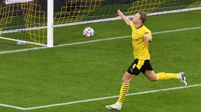 Dortmund Benamkan Eintrahct Frankfurt 5-2, Haaland Cetak 2 Gol