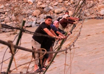 Aceh Dilanda Banjir dan Longsor, Korban Tewas Bertambah dan Pengungsi Melonjak