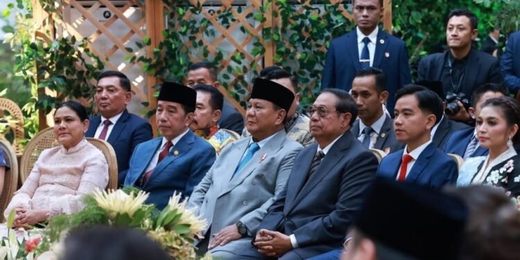 Prabowo Unggah Momen Duduk Semeja Bersama SBY dan Jokowi