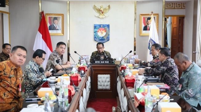 Mendagri Minta Pemda Perketat Pemeriksaan Rutin Bangunan Risiko Tinggi