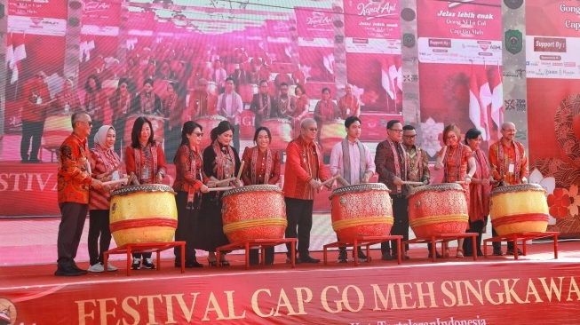 Wamendagri Bima Arya Puji Toleransi di Kota Singkawang