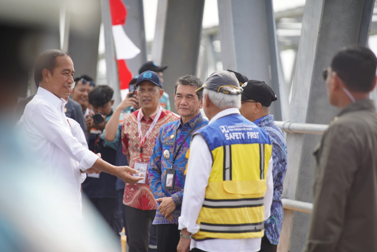 Jokowi Resmikan Duplikasi Jembatan Kapuas I, Tapi Baru Bisa Dilintasi Masyarakat Pontianak Pukul 16.00 WIB
