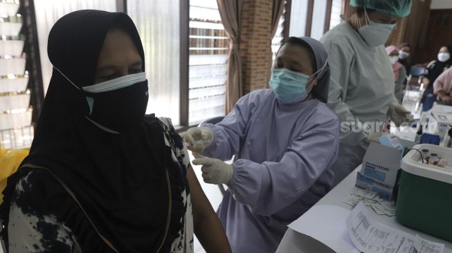 Masyarakat Tanpa NIK Kini Bisa Ikut Vaksinasi Covid-19