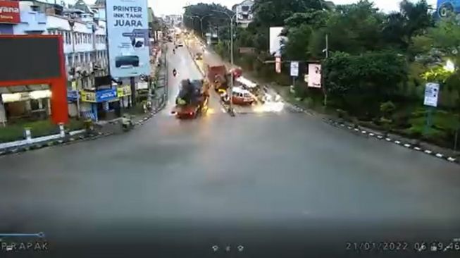 Update Kecelakaan Maut: Empat Tewas, Satu Kritis