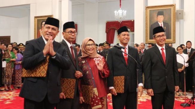 Pakar Hukum Sebut KPK Tak Bisa Berhentikan 75 Pegawai yang Tak Lolos TWK