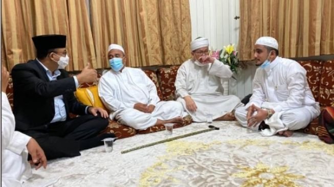 Cerita Tengku Minum Teh Bareng Anies dan Habib Rizieq di Petamburan