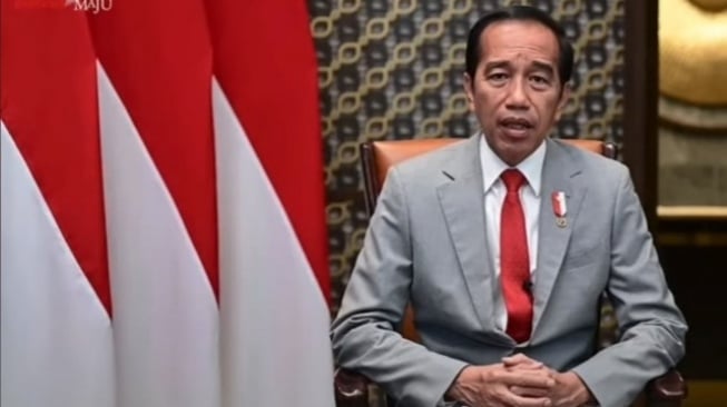 Jokowi Pastikan Kebinet Indonesia Maju Tetap Solid Meski Mahfud MD Mundur