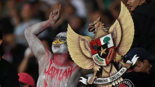 Semangat Menyala Suporter Timnas Indonesia U-19 Bikin Pemain Filipina Down
