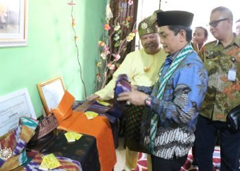 Kampung Tanjak Hadirkan Pelatihan Kreatif: Melipat Tanjak, Menjaga Budaya dan Ekonomi